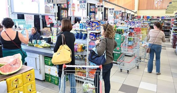 Expectativa da entidade nacional é de que este ano sejam 760 mil contratações temporárias, 40 mil a menos