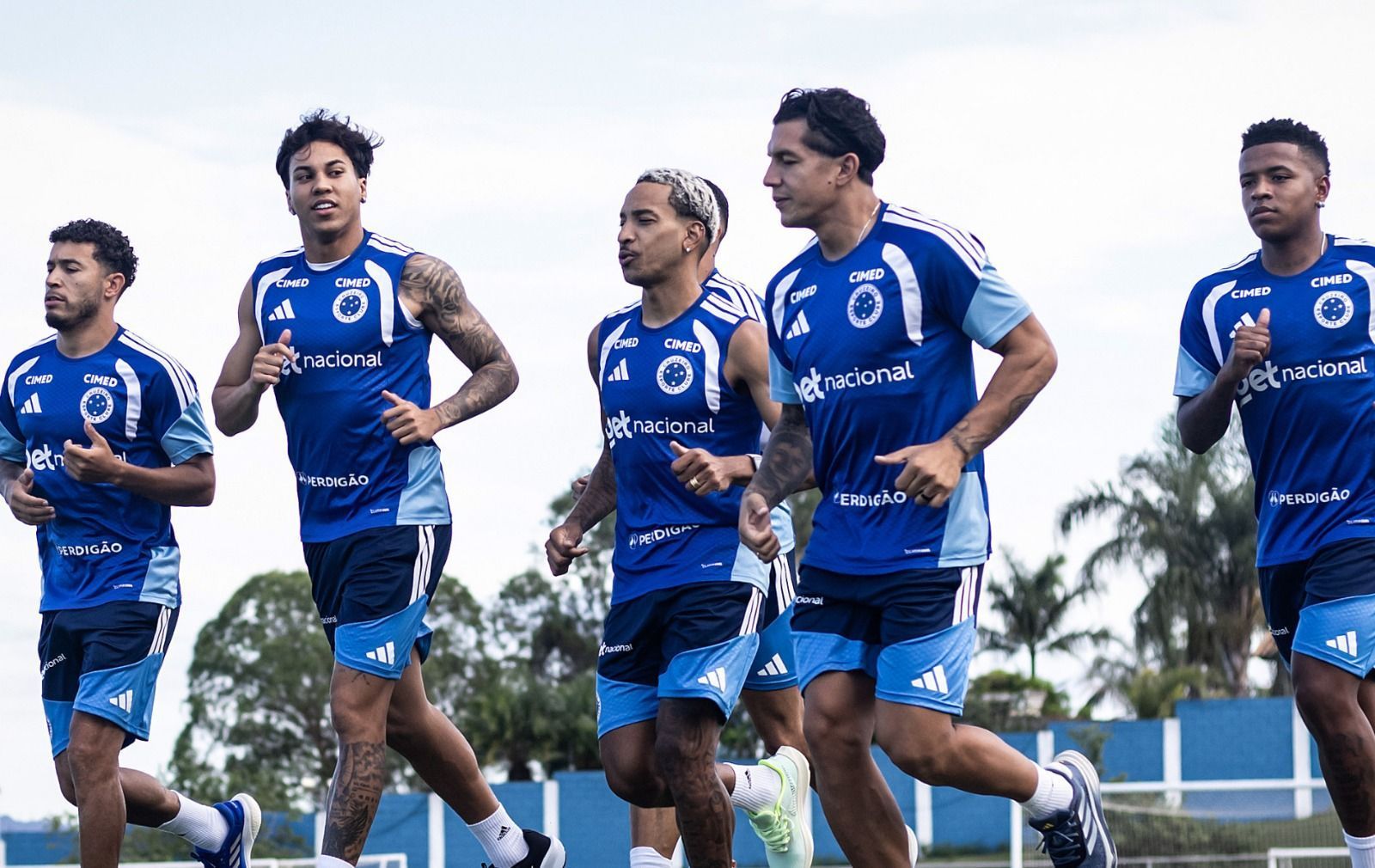 As opções de Tite para escalar o Cruzeiro contra o América