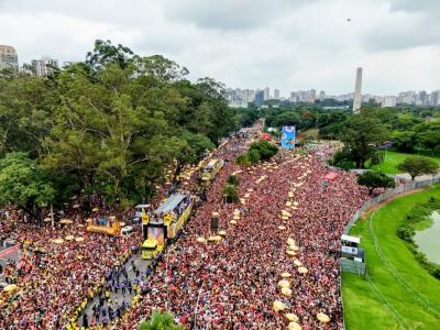 Fotos da apresentação de Ivete Sangalo na abertura do Carnaval de SP