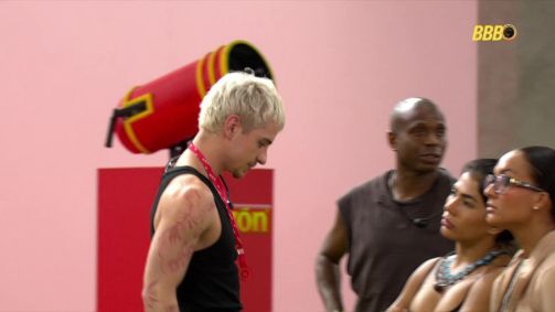 Juliano é escolhido para o Castigo do Monstro