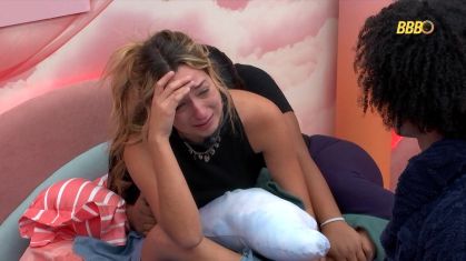 Samira chora após ser emparedada no BBB 26