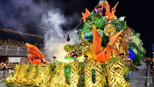 Desfile&nbsp;Tom&nbsp;Maior&nbsp;em 2024