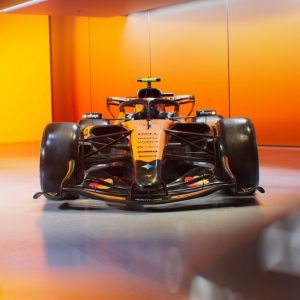 McLaren apresenta pintura do MCL40 para a temporada 2026 da Fórmula 1