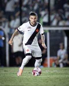 Victor Luís vai trocar o Vasco pelo Mirassol