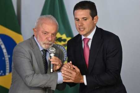 Planalto pressiona Câmara para votar fim da escala 6x1 ainda neste semestre