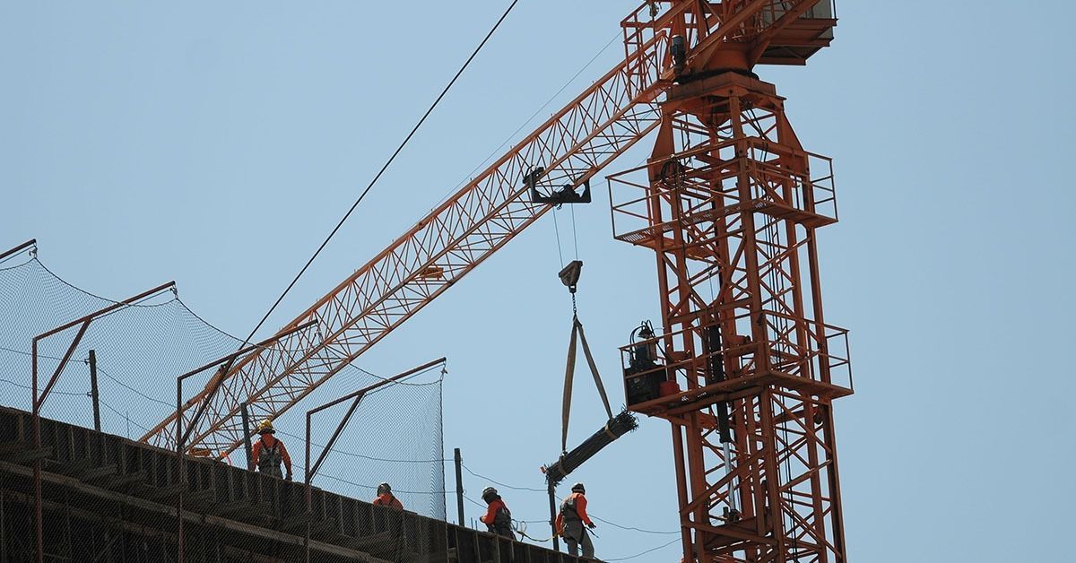 Reajuste salarial impulsiona custo da construção civil em Minas Gerais