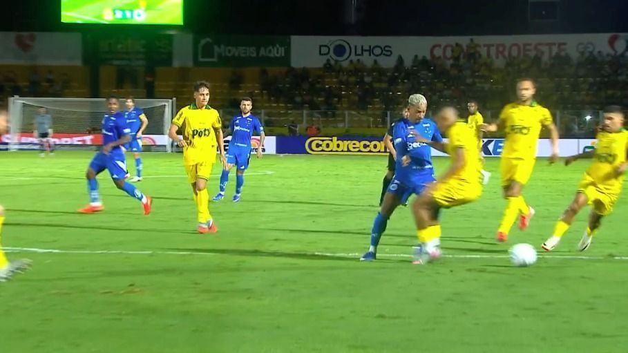Mirassol x Cruzeiro: a análise do VAR no lance do pênalti sofrido por Matheus Pereira