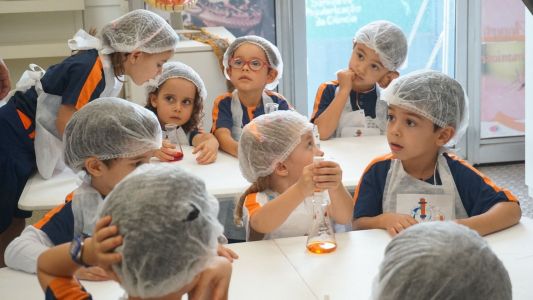 crianças ciência Funed