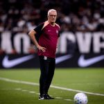 Corinthians: Dorival adota cautela com Angileri e vive dilema para jogo do Paulista
