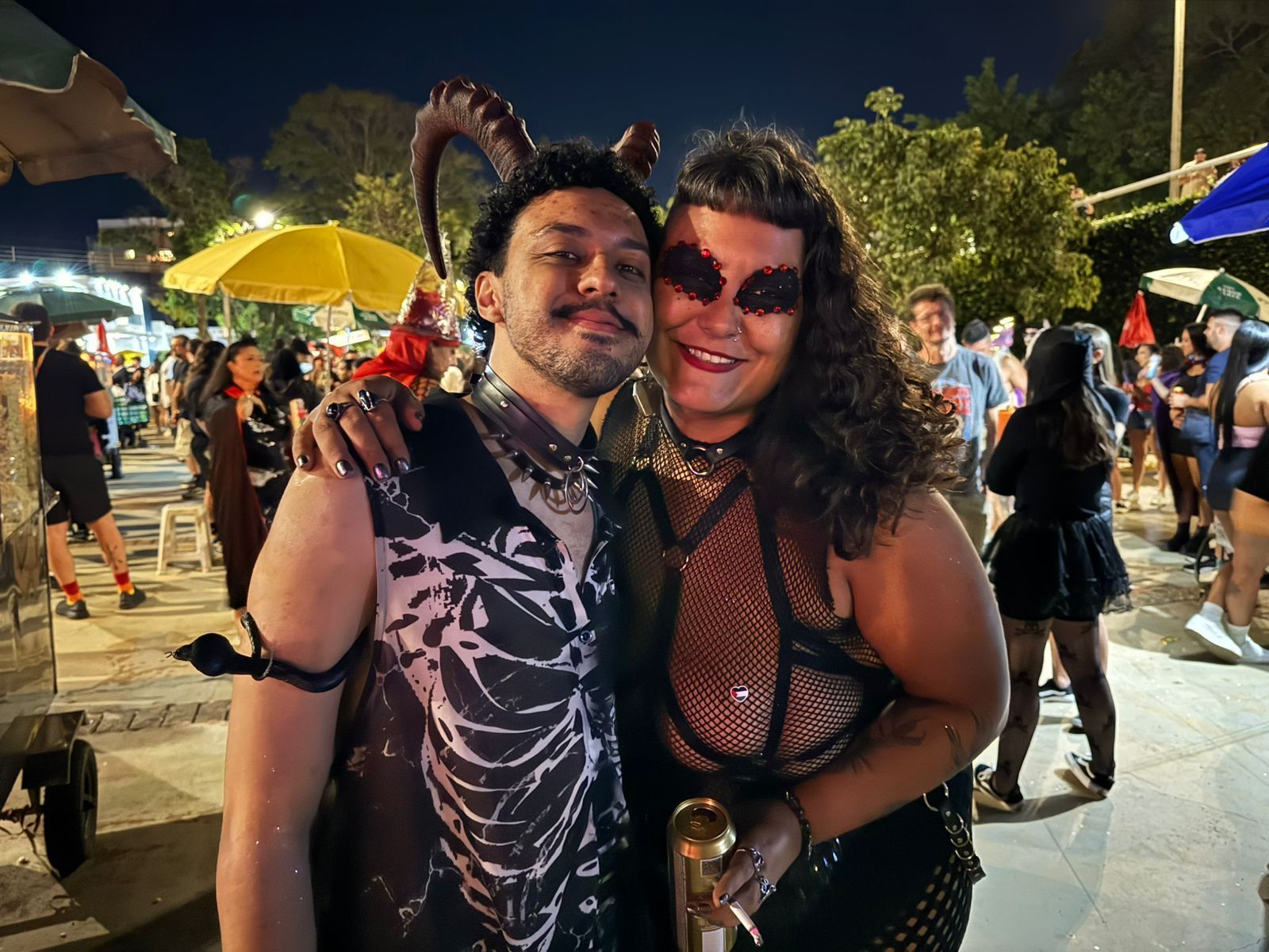 Bloco Fúnebre 'inaugura o Carnaval' de Belo Horizonte à meia-noite
