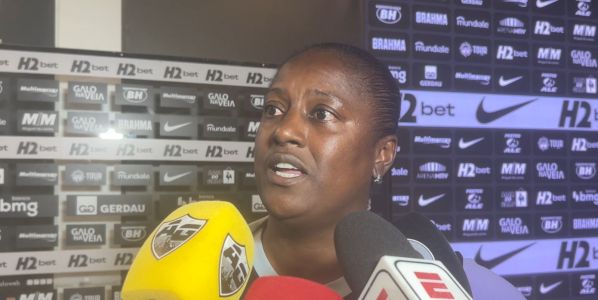 Fabi Guedes, treinadora do Atlético