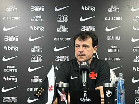 Fernando Diniz falou sobre a classificação do Vasco no Carioca