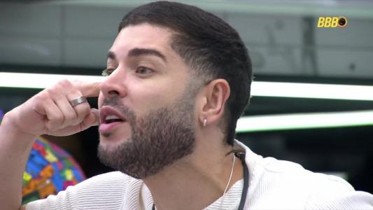 Marcelo bate-boca com Jonas no BBB 26