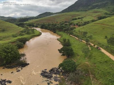 Bombeiros realizam buscas por mulher que se afogou em Astolfo Dutra