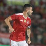 Bruno Henrique avalia Inter de Pezzolano após goleada sobre Ypiranga pelo Gauchão