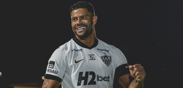 Hulk comemora gol pelo Atlético