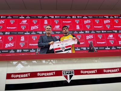 Rui Costa e Cauly no CT da Barra Funda