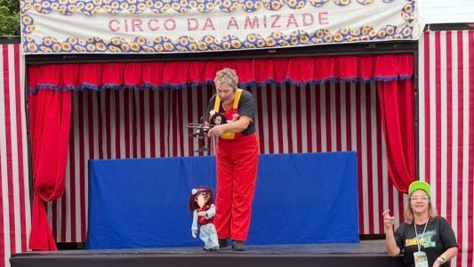 Teatro de Bonecos Origens e Cyper Barreiro Danças Urbanas