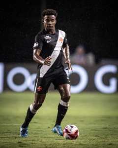 Thiago Mendes pode ficar fora do clássico contra o Fluminense