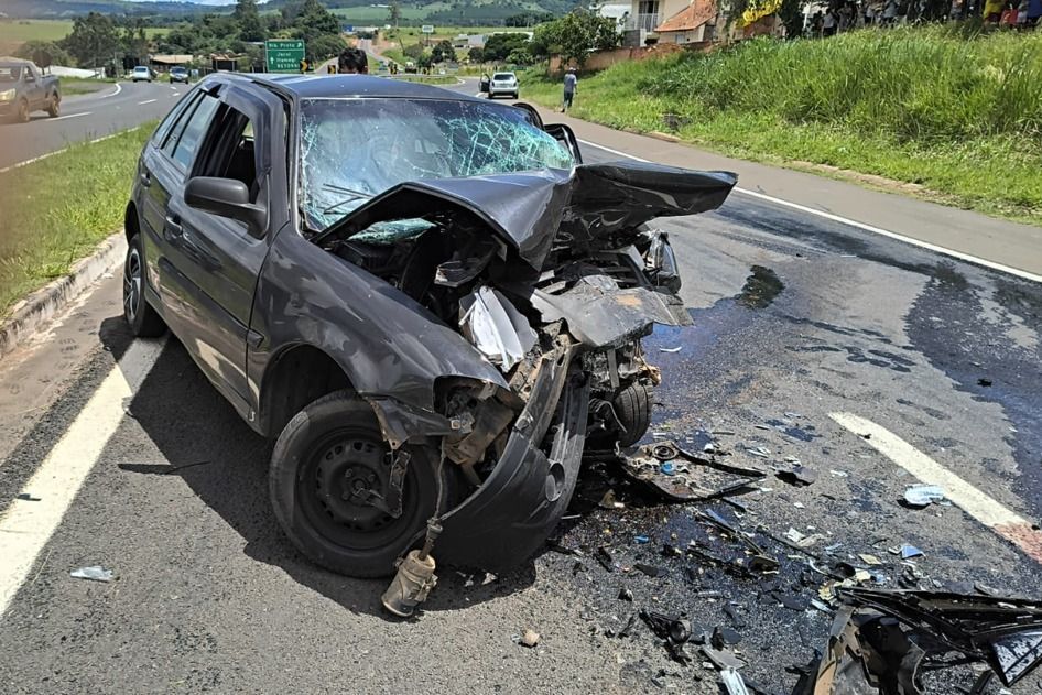 Vídeo mostra batida entre dois carros que provocou morte de motorista na MGC-491; veja