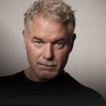 Netflix divulga entrevista com despedida emocionante de Eric Dane; confira