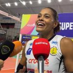 Superliga: Destaque da vitória do Praia, Adenízia exalta desempenho coletivo do time