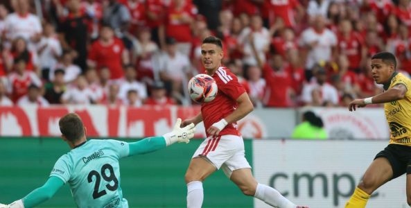 Borré marcou gol de 'cavadinha' para o Inter contra o Ypiranga
