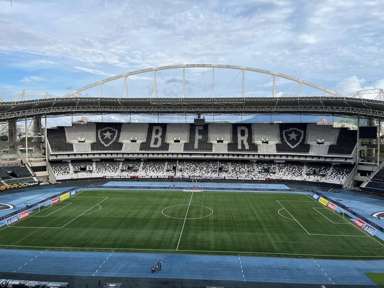 Vasco x Fluminense: veja as escalações pela semifinal do Carioca