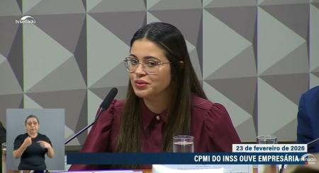 Sessão da CPMI do INSS é interrompida depois de empresária chorar em depoimento