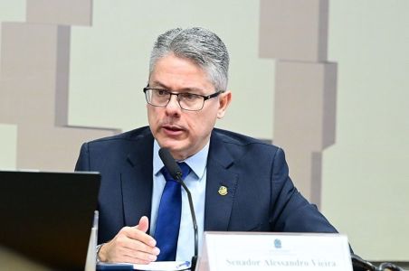 Comissão no Senado debate avanço de golpes online e cobra explicações da Meta