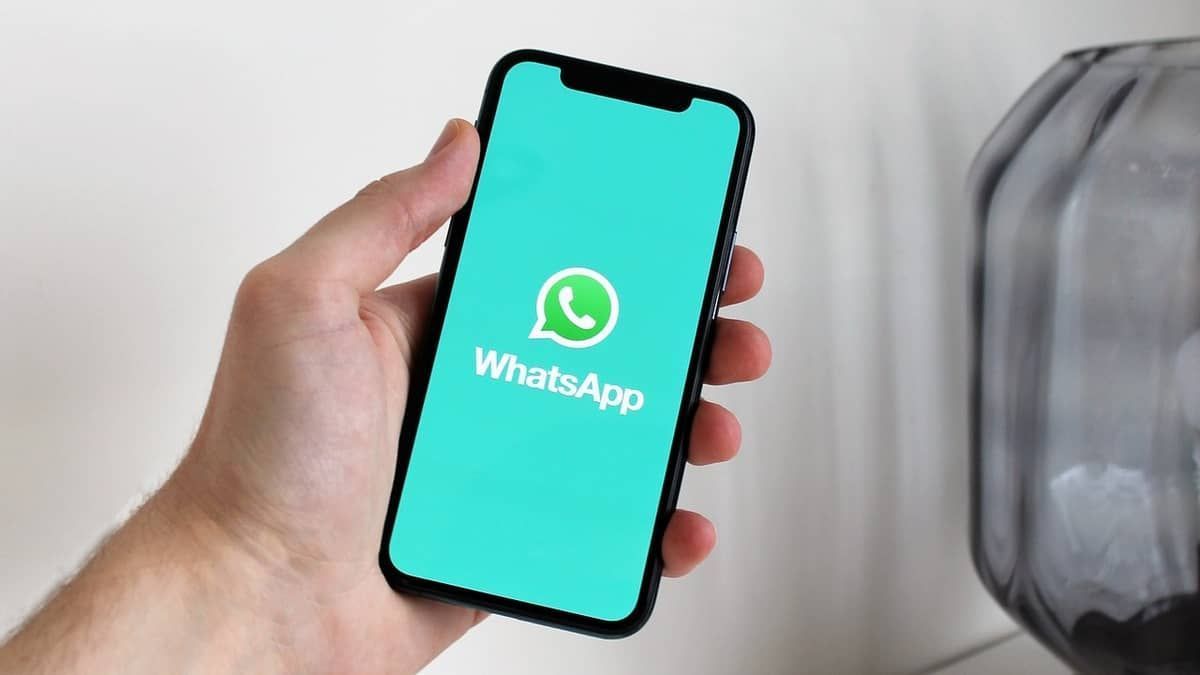 WhatsApp deixa de funcionar em 35 celulares na segunda-feira (31)