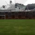Forte chuva destrói parte da estrutura de estádio que receberá Atlético no Mineiro
