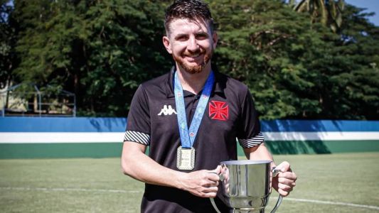 William Batista foi procurado pelo América e tem conversas com a diretoria