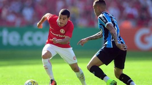 William disputou oito Gre-Nais: foram duas vitórias, quatro empates e duas derrotas