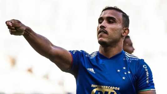 William Pottker passou pelo Cruzeiro sem deixar saudades no torcedor celeste • Gustavo Aleixo/Cruzeiro
