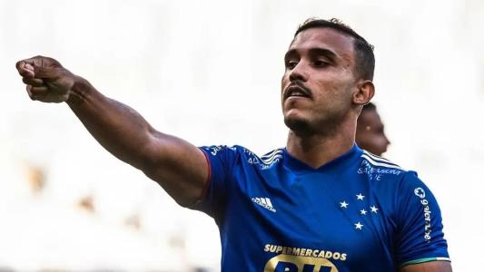 William Pottker passou pelo Cruzeiro sem deixar saudades no torcedor celeste • Gustavo Aleixo/Cruzeiro