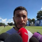 William reencontrará 'velho conhecido' no duelo entre Cruzeiro e Santos