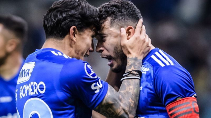 William exalta superação do Cruzeiro e revela sentimento ao eliminar o Boca