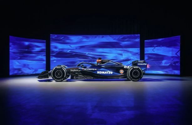 F1: Williams apresenta carro para nova temporada com referências a campeões