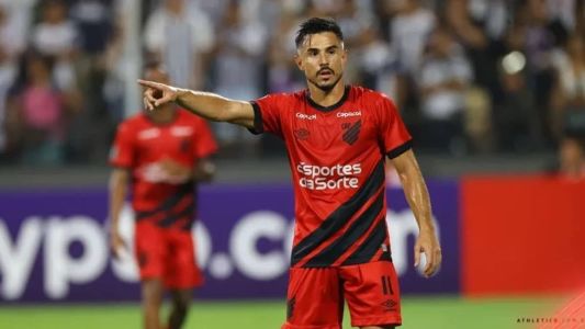 Willian Bigode defende atualmente o Athletico-PR
