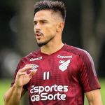 Justiça acata pedido de Scarpa, e Willian Bigode vira réu em processo de criptomoedas