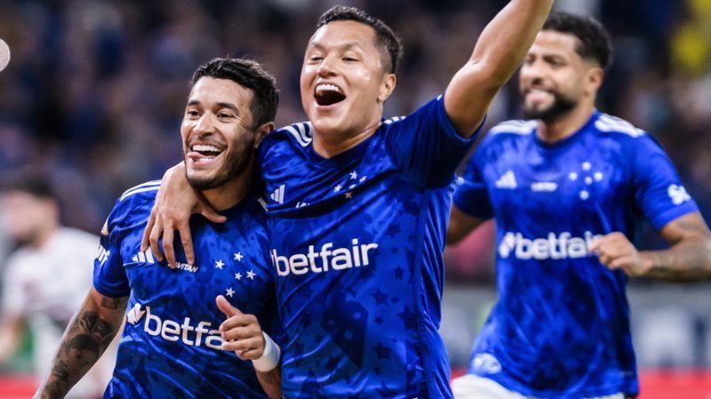 Apesar de desfalque, Cruzeiro terá retorno de titular para jogo contra o Corinthians