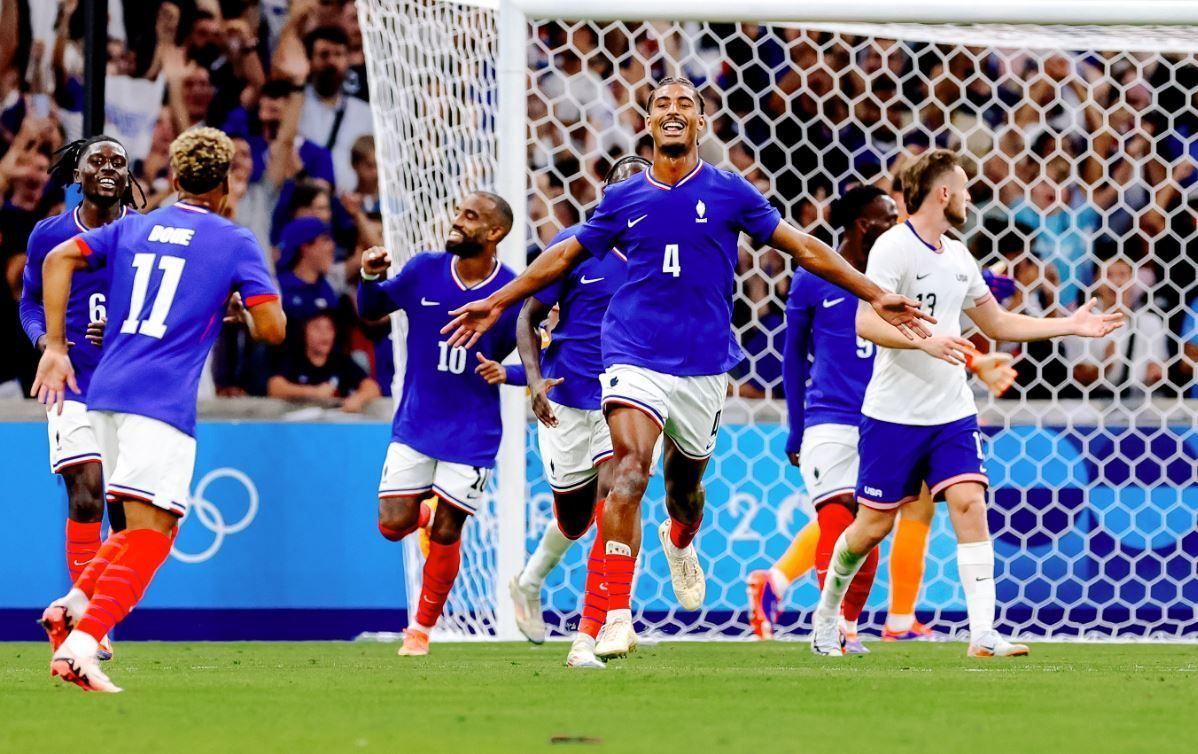 Paris 2024: Lacazette brilha, e França goleia EUA em estreia no futebol olímpico