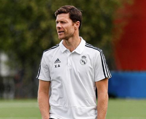 Real Madrid anuncia substituto de Carlo Ancelotti para cargo de treinador