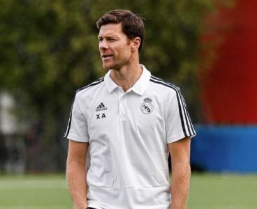 Xabi Alonso foi anunciado como novo treinador do Real Madrid