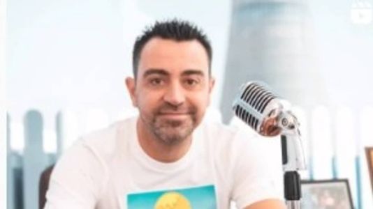 Xavi é o atual técnico do Barcelona