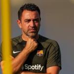 Xavi anuncia que deixará o Barcelona ao fim da temporada: 'Clube precisa de mudança de rumo'