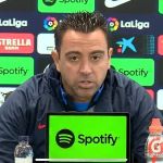 Xavi sobre racismo: “É preciso parar a partida e abandonar o gramado”