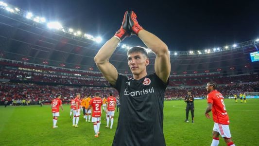 Xodô da torcida, Rochet é o melhor goleiro do mata-mata da Libertadores