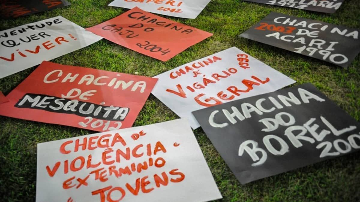Chacina da Candelária completa 30 anos; ato relembra vítimas